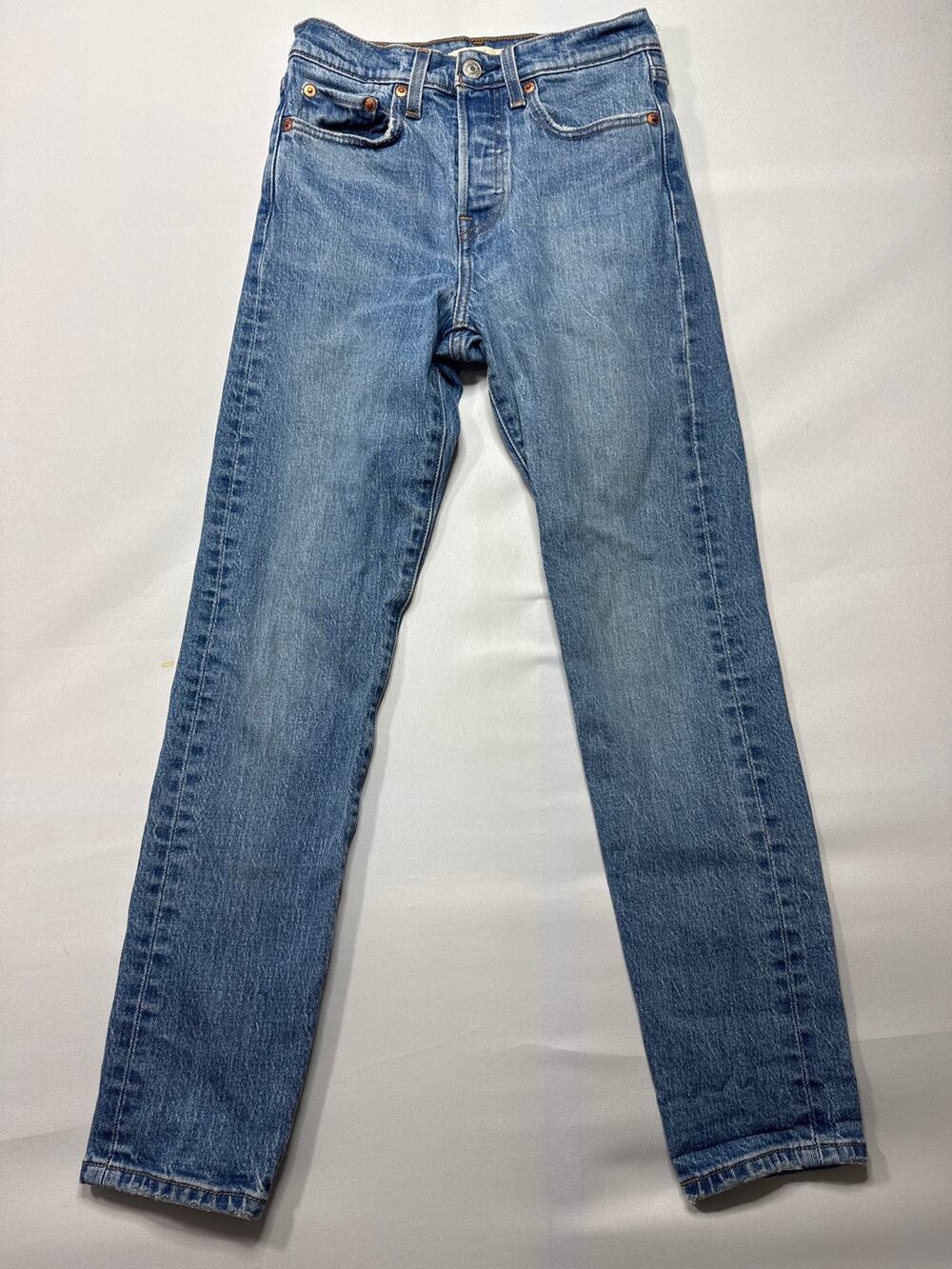 Levi's Women's Button Fly Wedgie Straight Leg‎ Blue Jeans - Size 24 (24x27)
